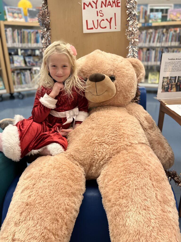 Healthy Happy Kids
Martha's Vineyard Teddy Bear Suite
Martha's Vineyard 
Martha's Vineyard Boys & Girls Club
Teddies Around Town
Christmas in Edgartown
Edgartown Library
Martha's Vineyard Teddy Bear Suite Fundraiser Hits $31,000 So Far - 