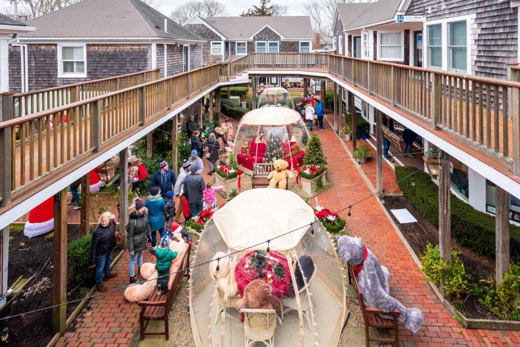 Outdoor Martha's Vineyard Teddy Bear Suite Featured Three Bear Igloos in 2022 Edgartown Village Nevin Square