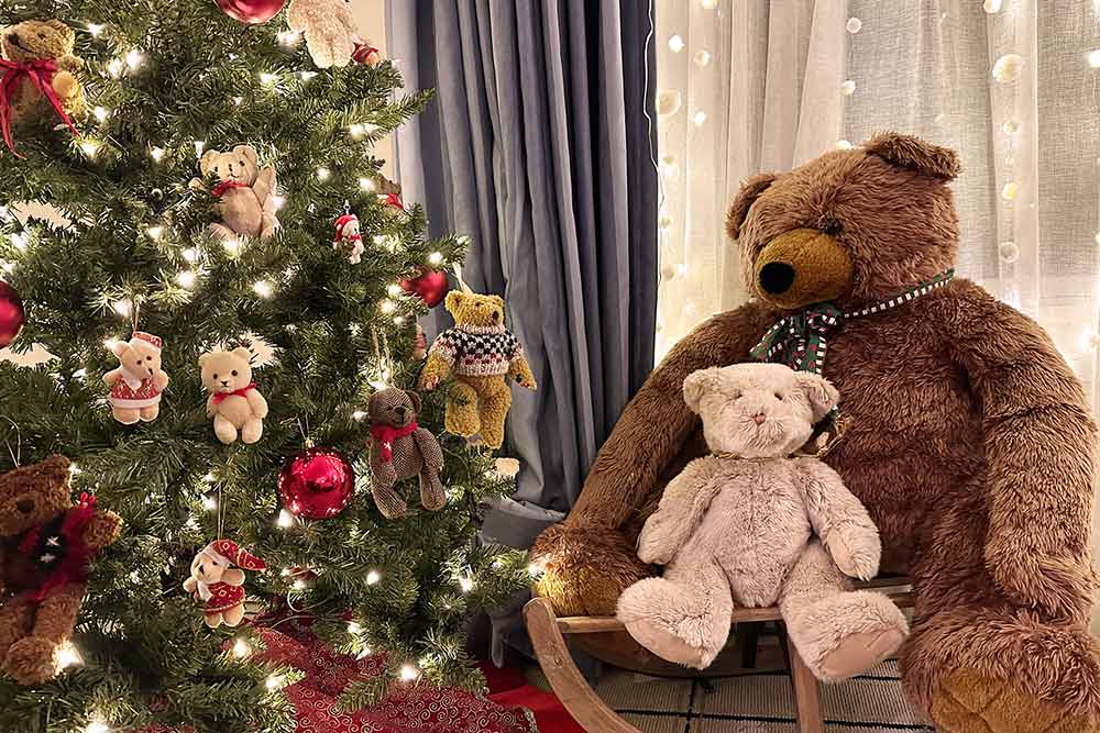 Martha's Vineyard Teddy Bear Suite 2025 - New Location, New Experience, Ticketed Event Sneak Peek - New MV Teddy Bear Suite At Harbor View Hotel Roxana Building